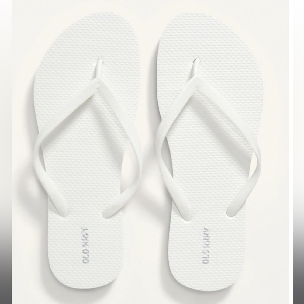 NWT Old Navy flip flops in white